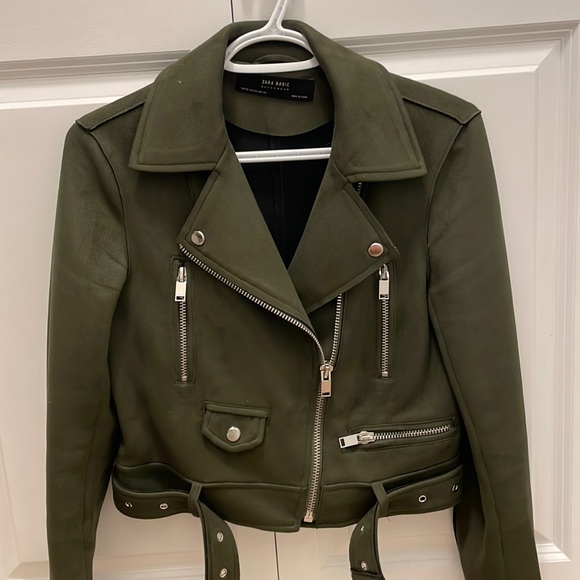 Cropped Suede Jacket in Olive Green - Picture 3 of 4